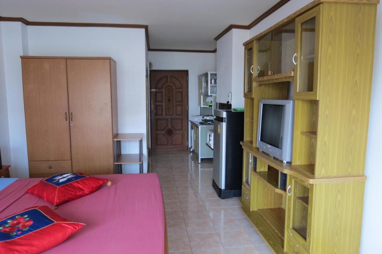 B&B View Talay 1B Apartments Pattaya Exterior photo