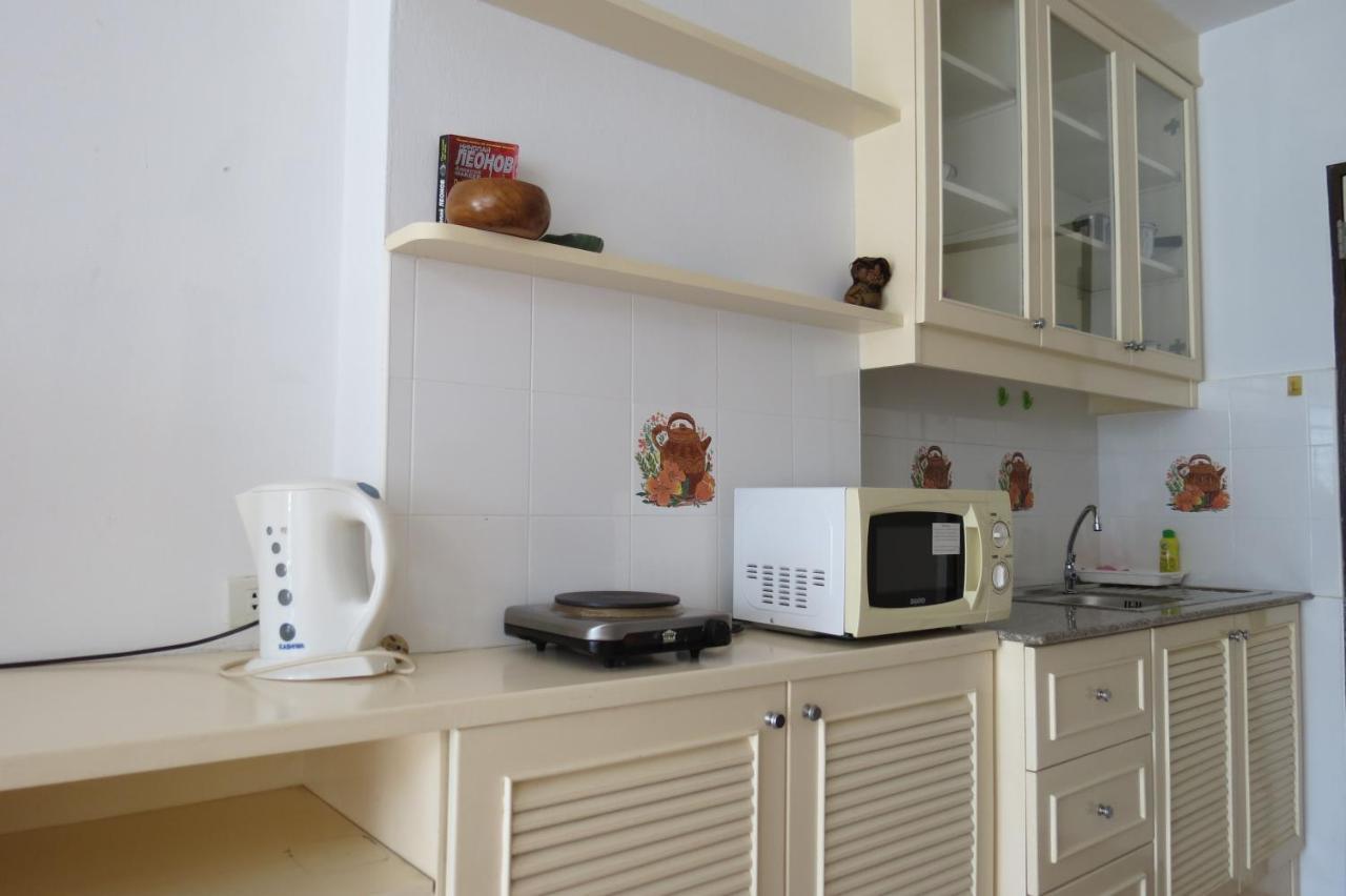 B&B View Talay 1B Apartments Pattaya Exterior photo
